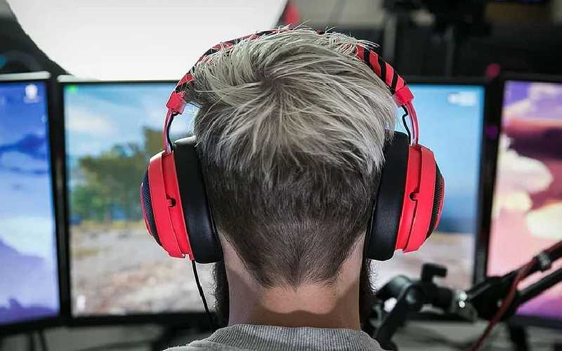 Best Gaming Headsets Under £100
